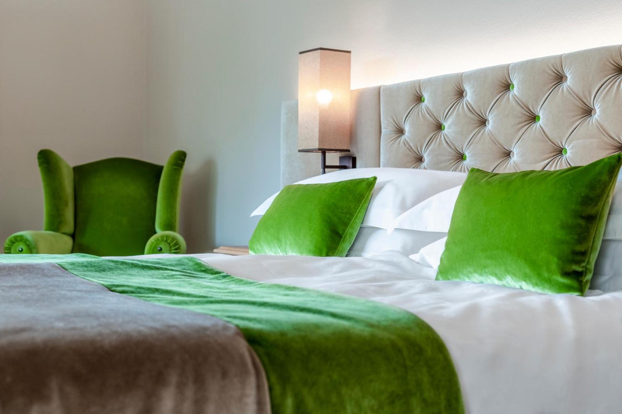 Hotel Pienzenau Am Schlosspark Merano Eksteriør billede
