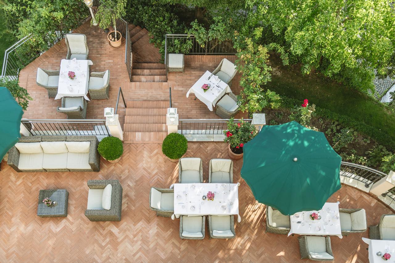 Hotel Pienzenau Am Schlosspark Merano Eksteriør billede