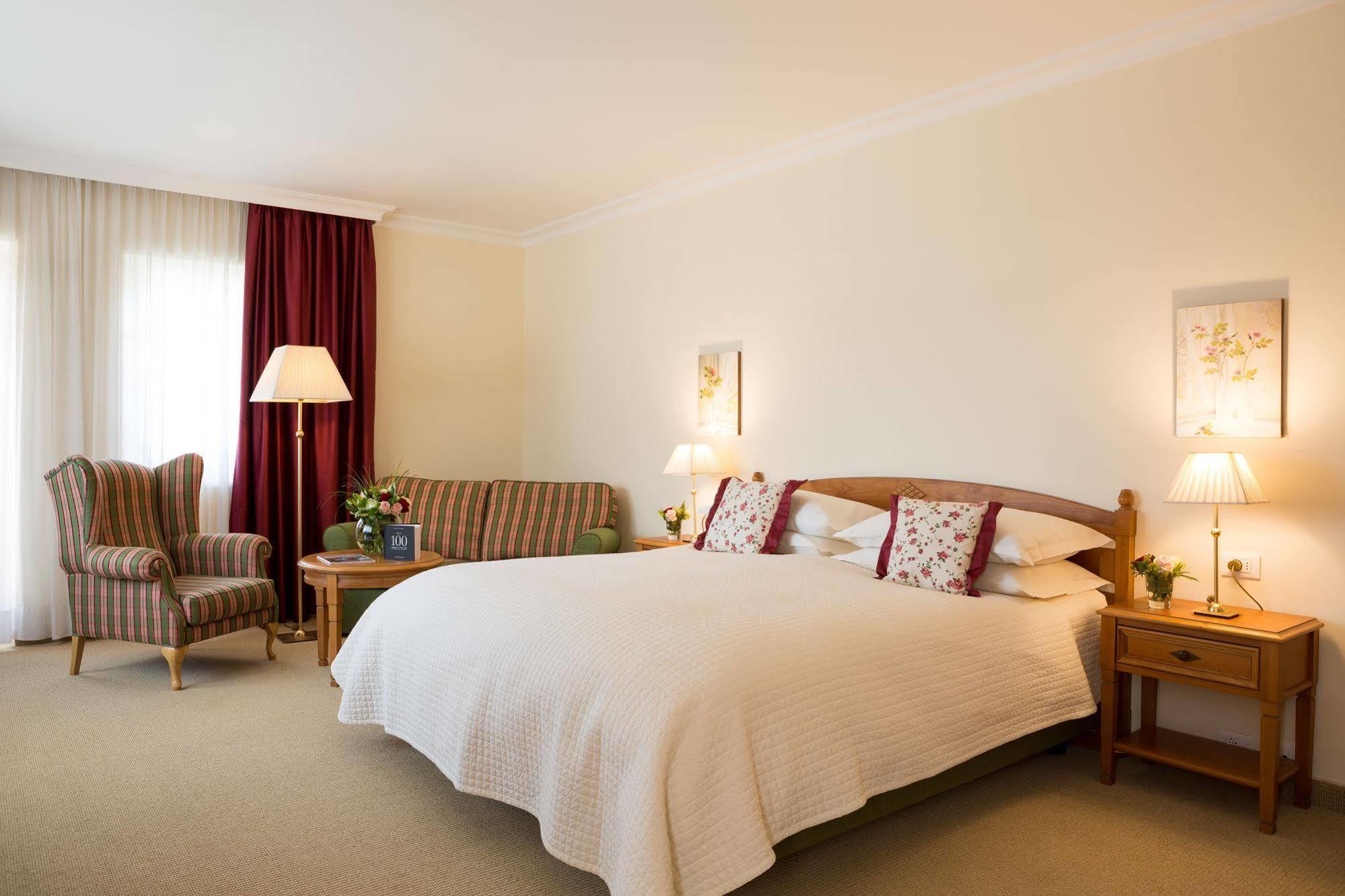Hotel Pienzenau Am Schlosspark Merano Eksteriør billede