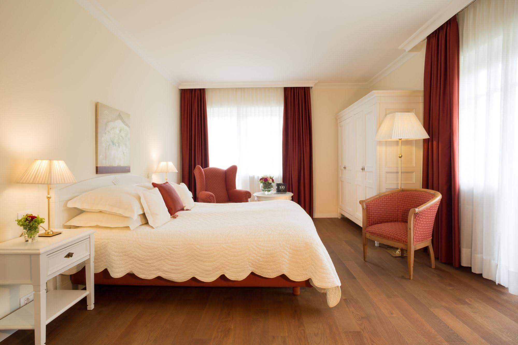 Hotel Pienzenau Am Schlosspark Merano Eksteriør billede
